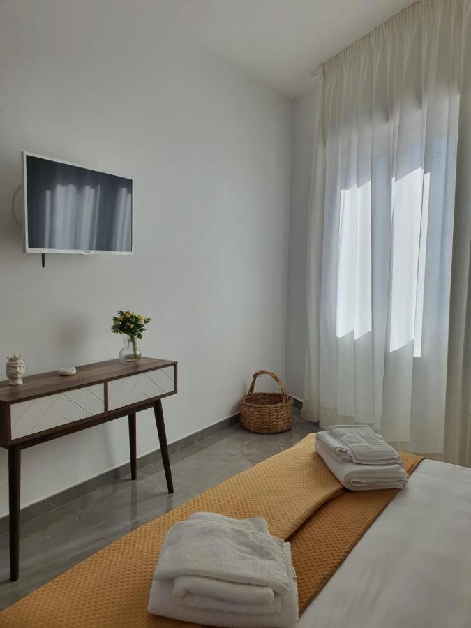 Deviveschi Guest House Castellammare di Stabia Buitenkant foto